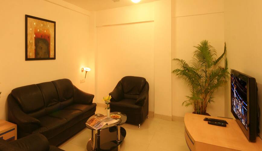 Comfort Stay - Goregaon East, Mumbai 1